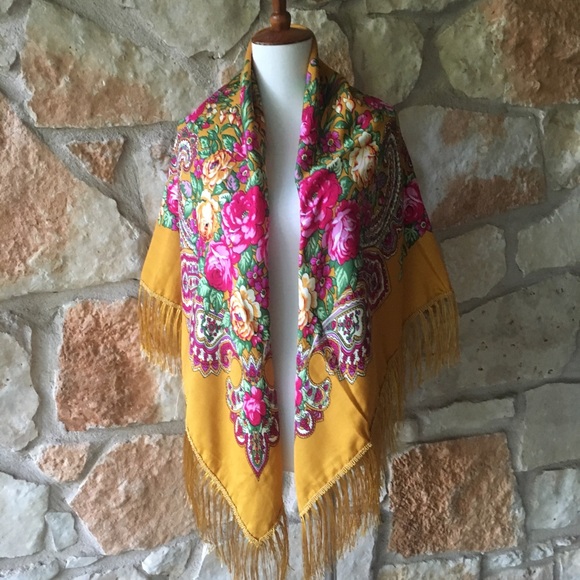 New! Stunning Ochre Floral Fringed Russian Shawl - Picture 5 of 8